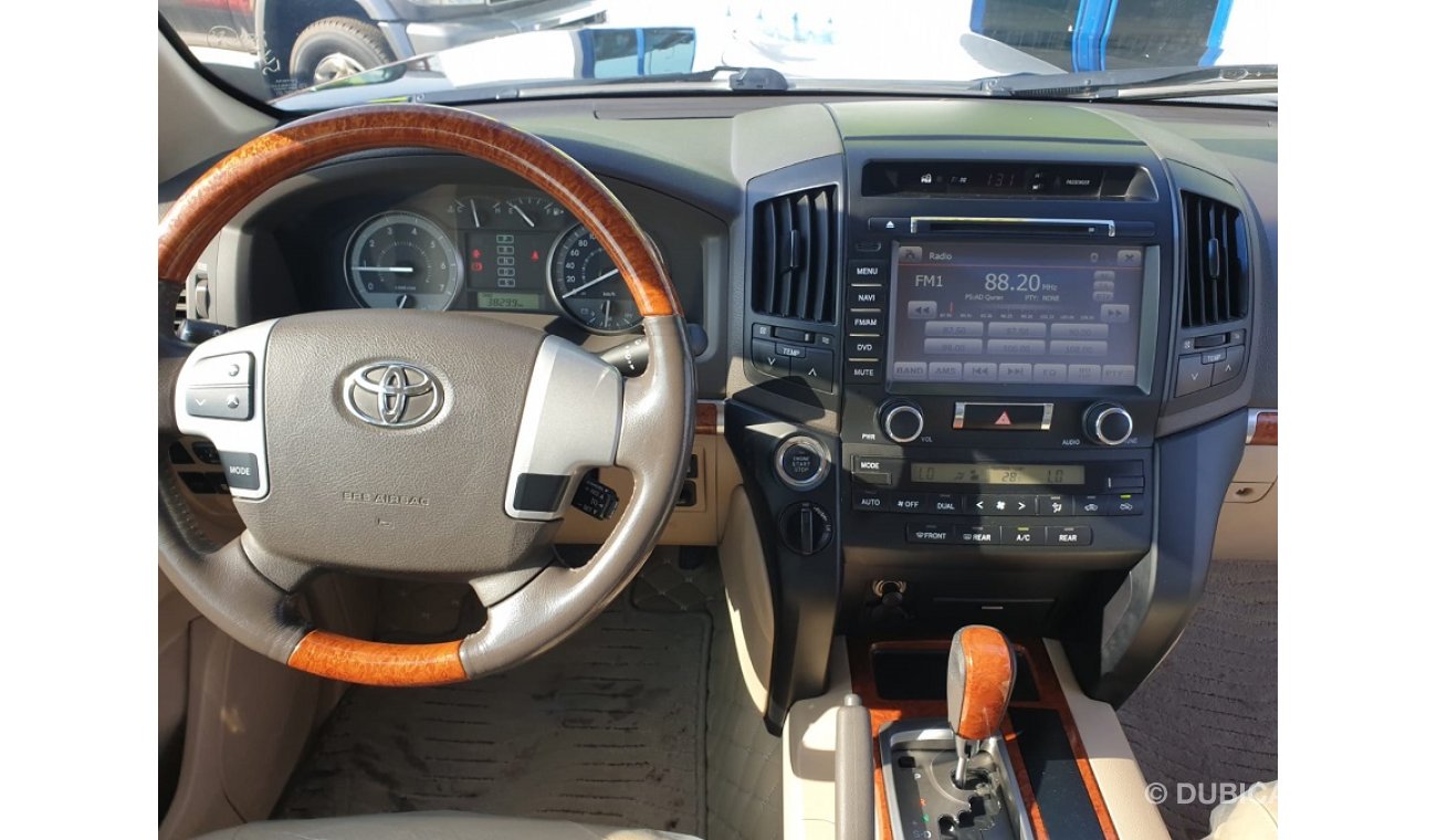 Toyota Land Cruiser VXR - V6 (FULL OPTION) - MODEL 2009 (MODIFIED 2023)