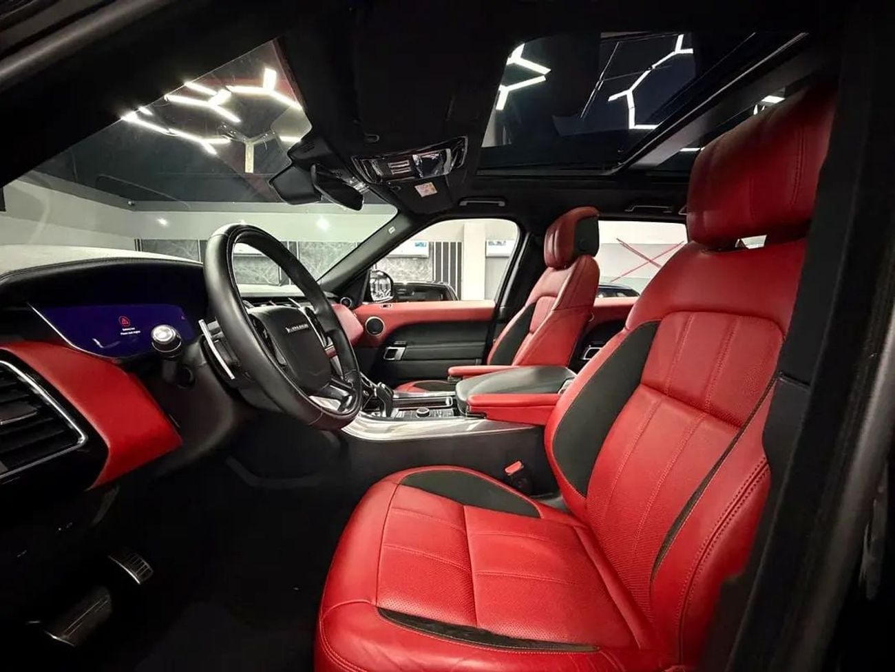 Land Rover Range Rover Sport HSE DYNAMIC