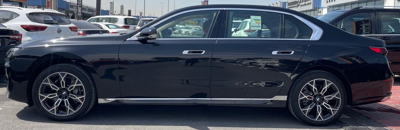BMW 735i EXCELLENCE Under Warranty & Service 2026 GCC