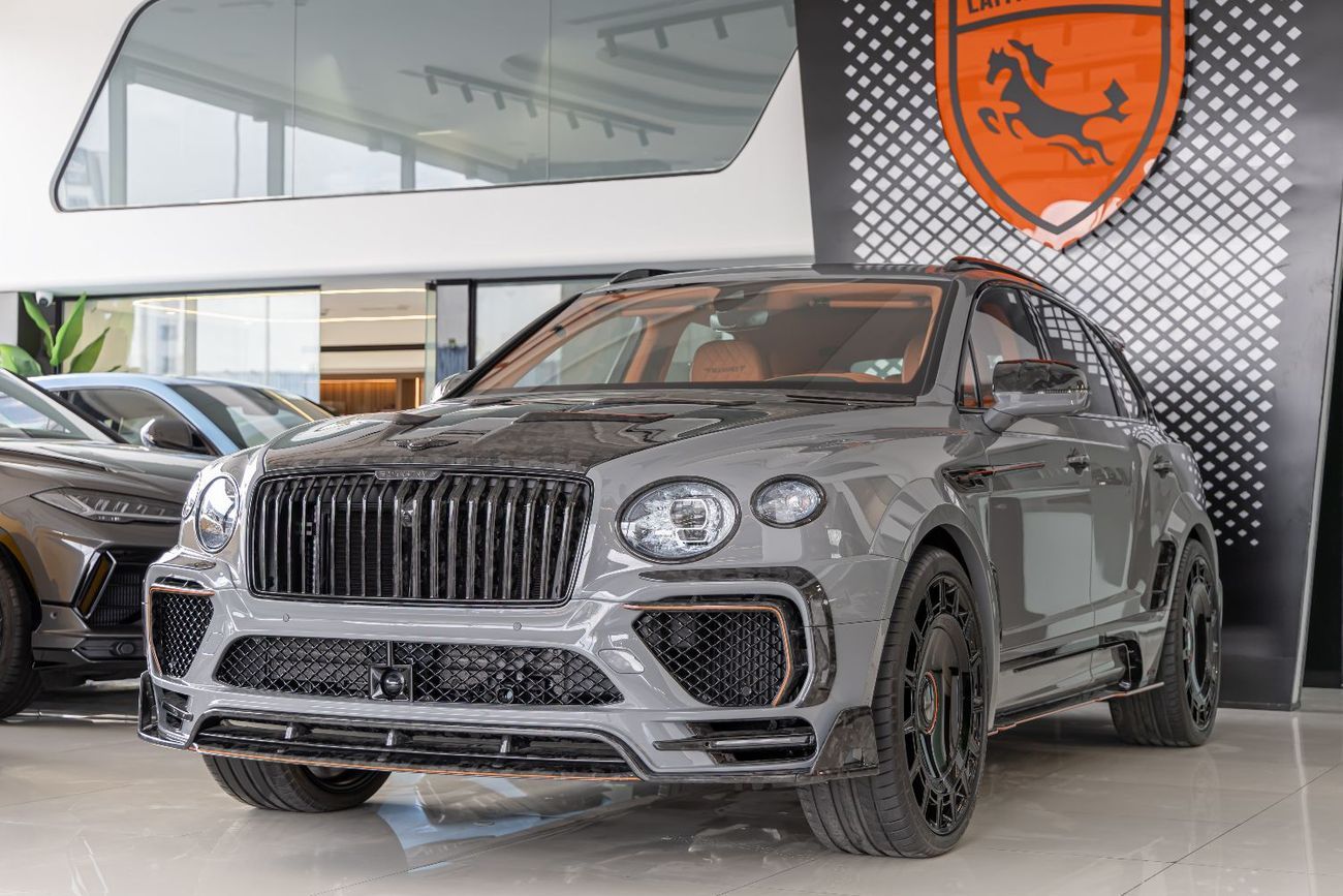Bentley Bentayga ORIGINAL MANSORY  Bentayga - Crystal-Cut Headlights, Carbonado Evo Bespoke Carbon Exterior - 2025
