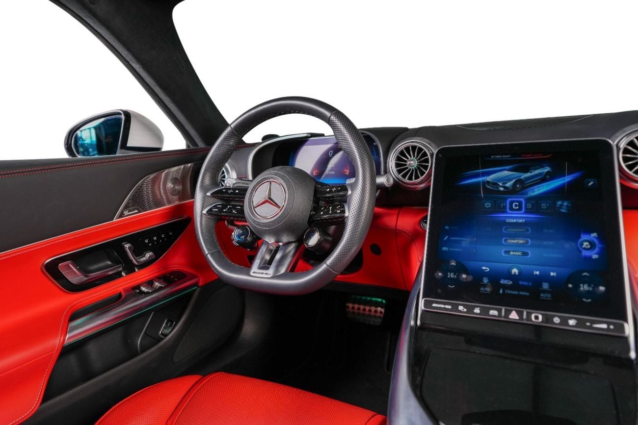 مرسيدس بنز SL 63 AMG 4 MATIC Plus-Low Mileage-Exclusive Color
