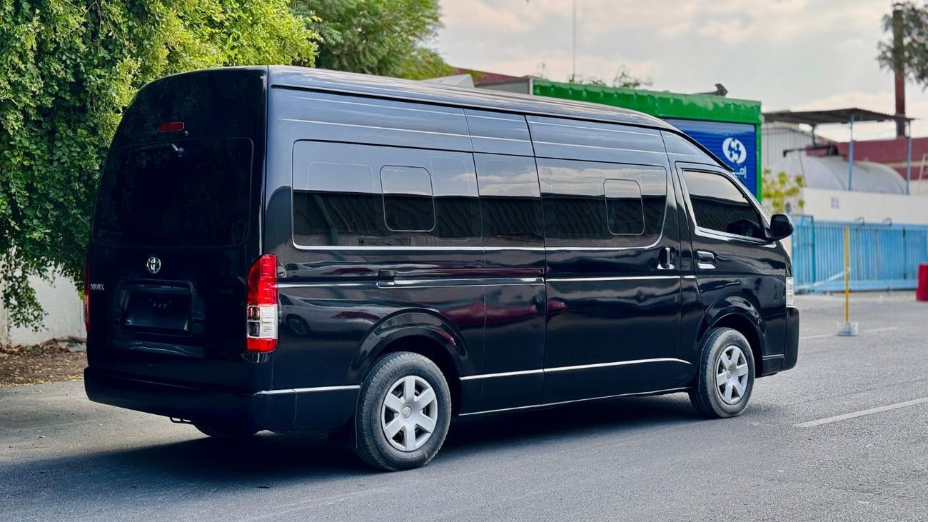 Toyota Hiace PREMIUM CONDITION | 14 SEATERS | RHD | 2018 | (AT) | 3.0L DIESEL ENGINE |  2WD