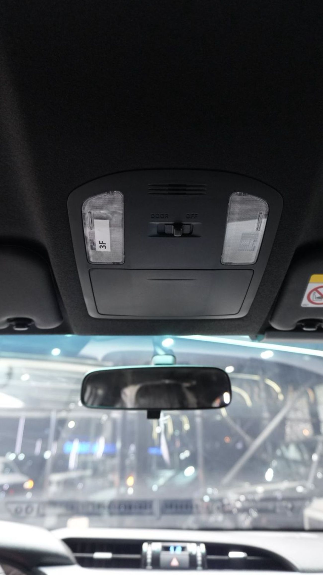 Toyota Hilux GR Sport 4.0L Hilux GR Sport - Saudi Specs 4.0L - 2025