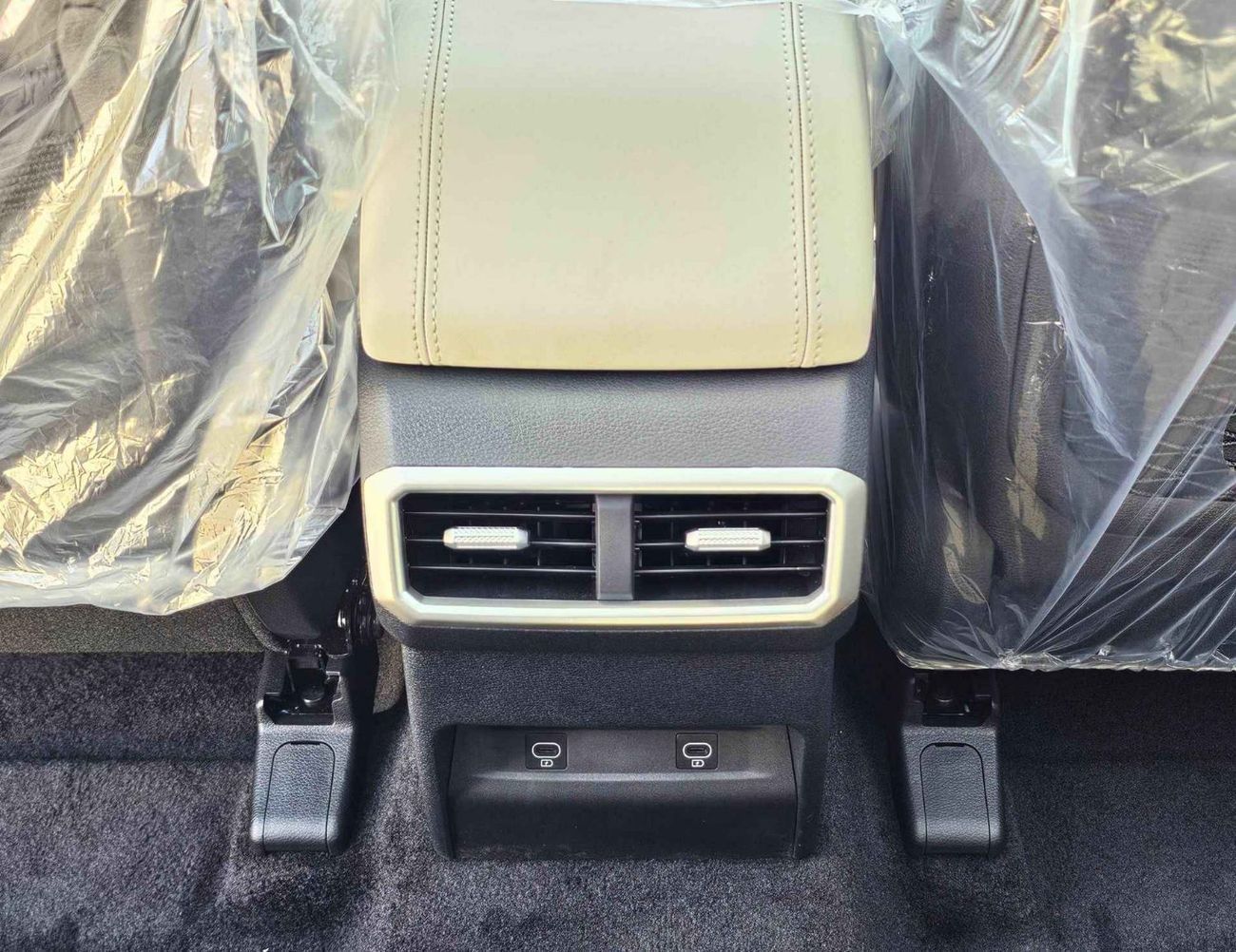 كيا سبورتيج HYBRID FLAGSHIP/2.0L PETROL V4/ 360 CAMERA/ RADAR/ PANORAMIC ROOF/ (CODE # KSRFL)