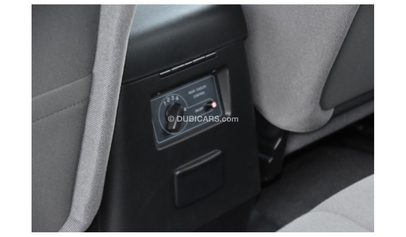 نيسان باترول سفاري Nissan Patrol  Safari M/T 4Doors Gcc Export Only