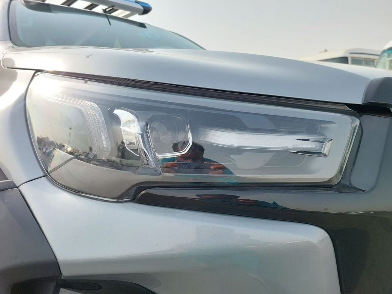 Toyota Hilux TOYOTA HILUX GR PICK UP RHD 2019 MODEL 2.8 L DIESEL AUTOMATIC(PM67606)