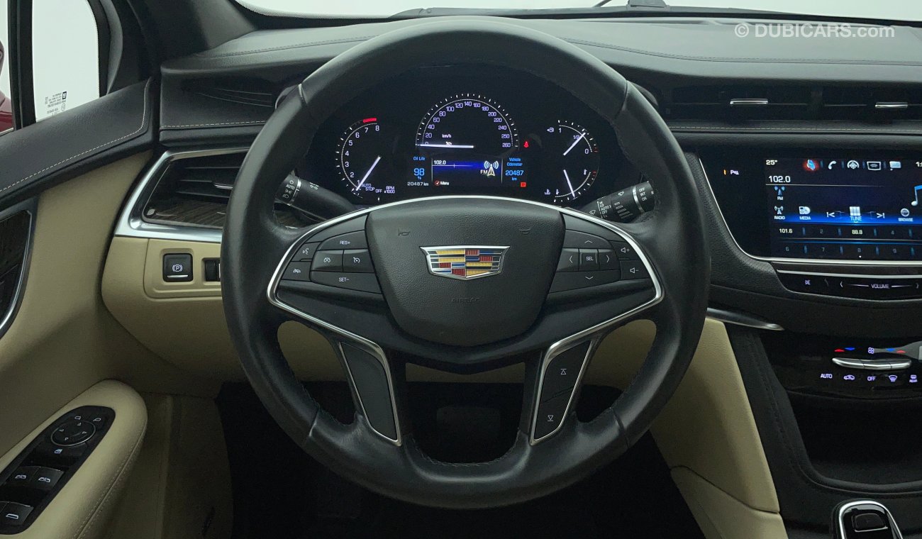 Cadillac XT5 BASE 3600