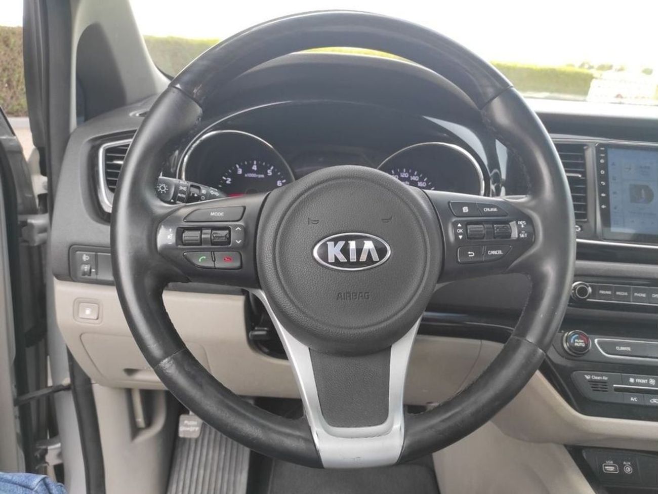 Kia Carnival SXL 3.3L