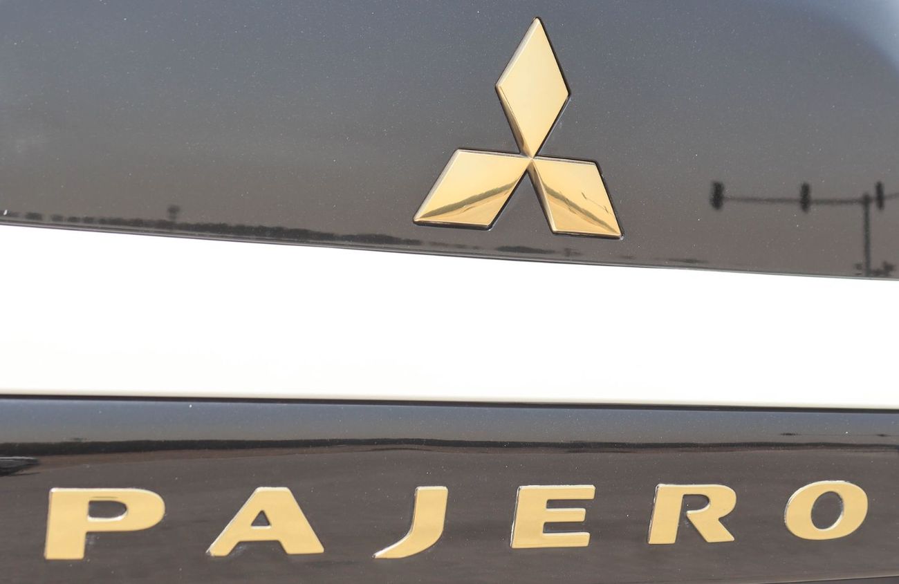 Mitsubishi Pajero Mitsubishi Pajero | 3.0L | 2022 | GCC Original Paint Accident-Free In Excellent Condition 1092 P.M