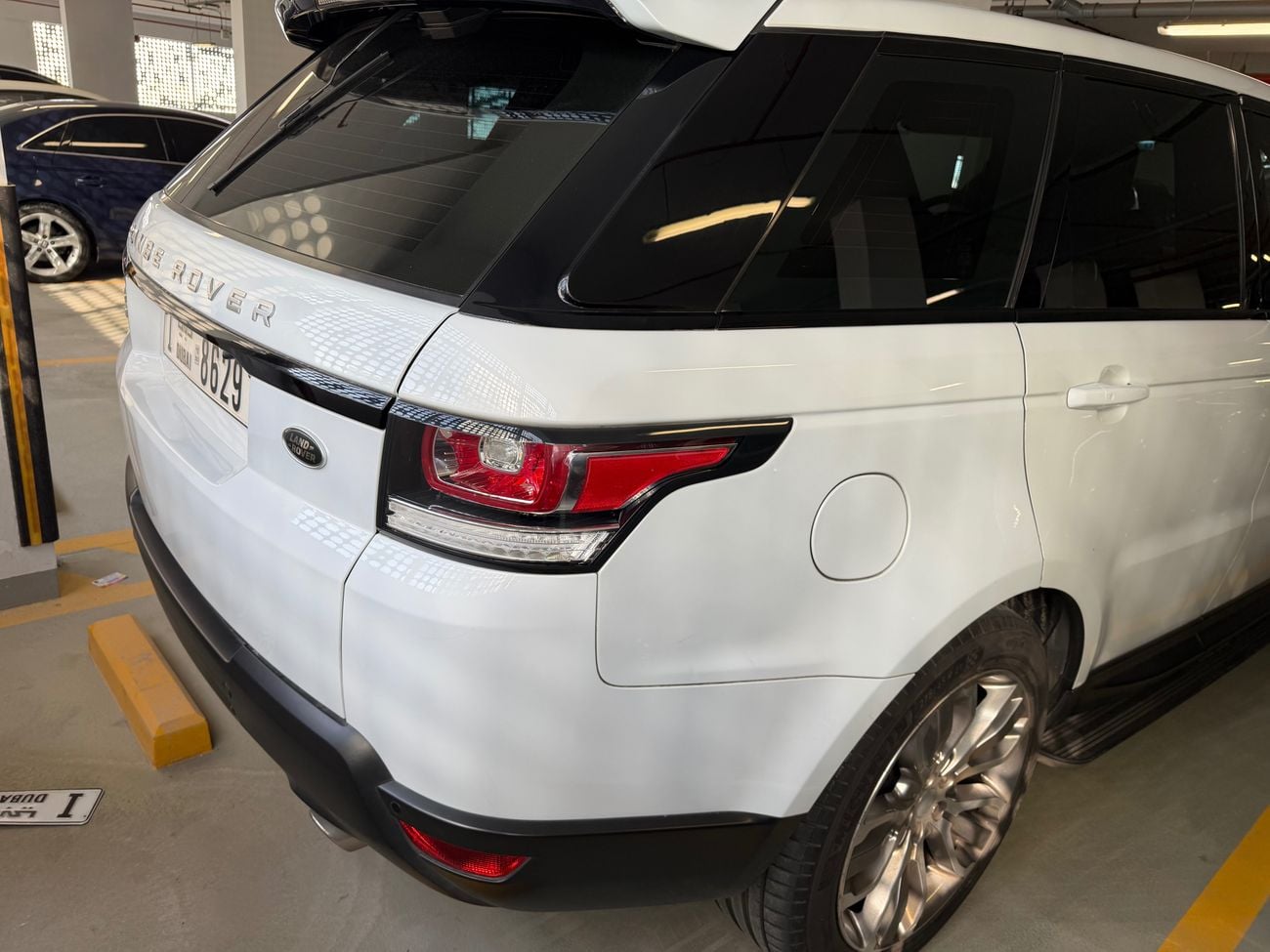 Land Rover Range Rover Sport HSE Dynamic 5.0L (520 HP)