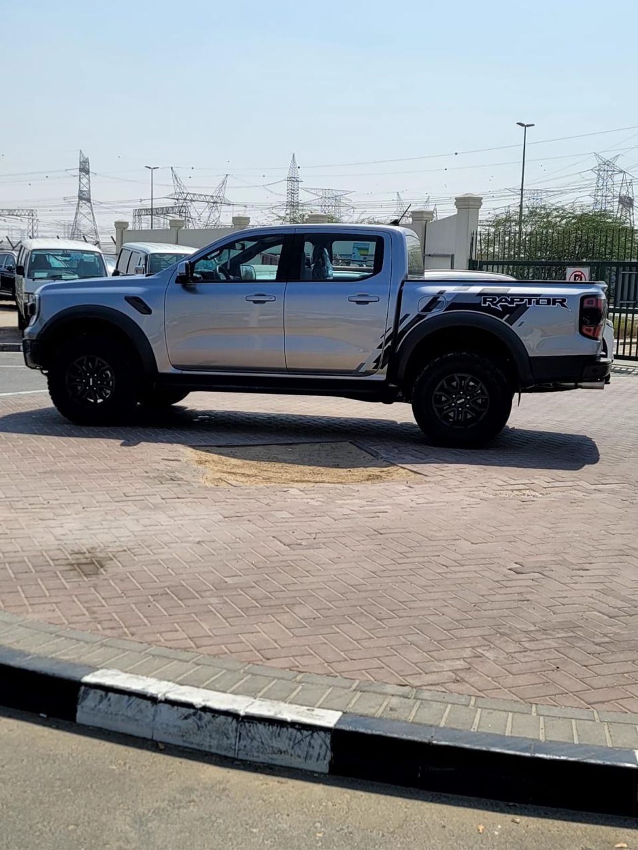 فورد رانجر RAPTOR 3.0L PETROL GCC SPECS