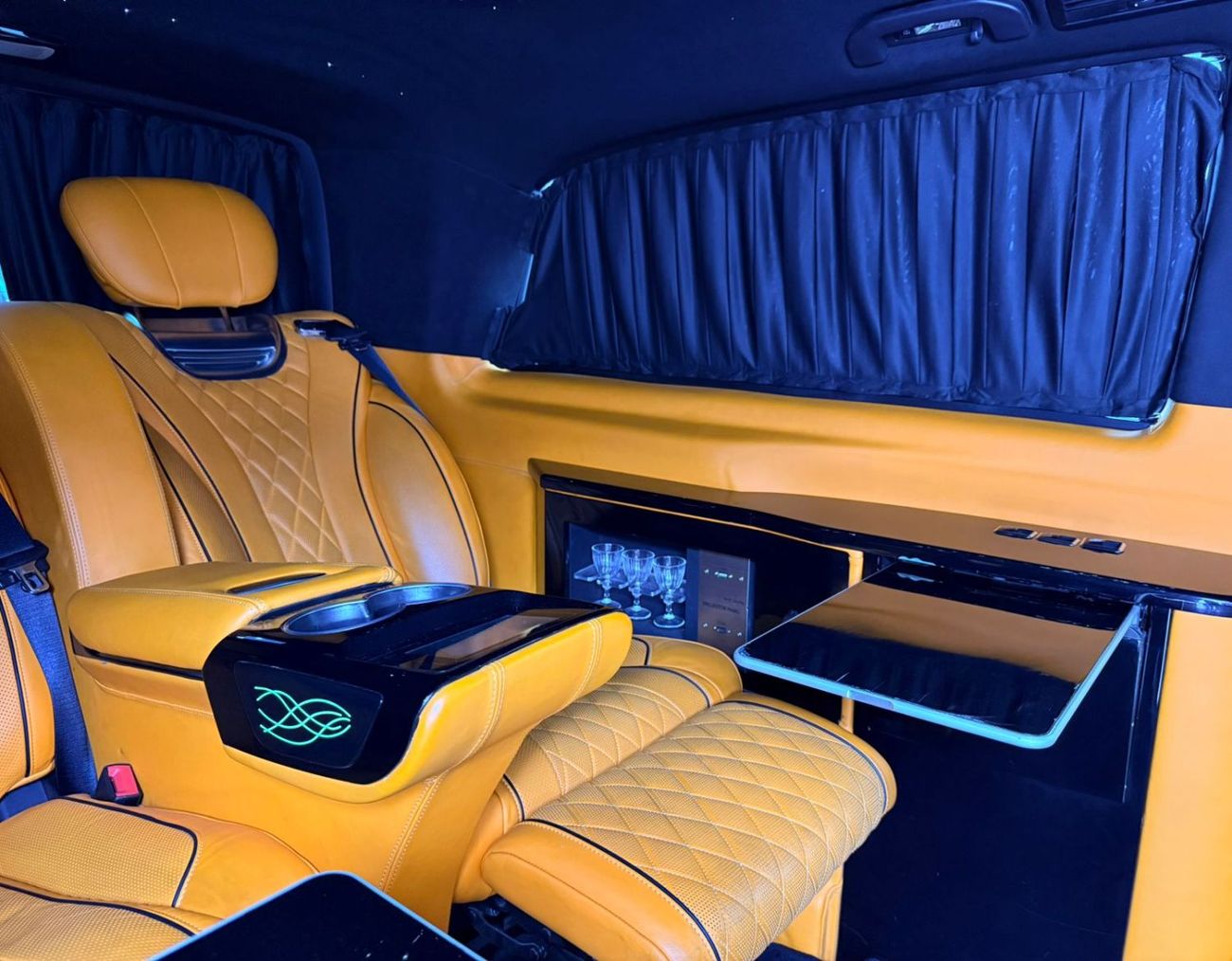 Mercedes Maybach V250 Maybach 2023 Mercedes-Benz V250 Maybach, Warranty, Excellent Condition, European Specs