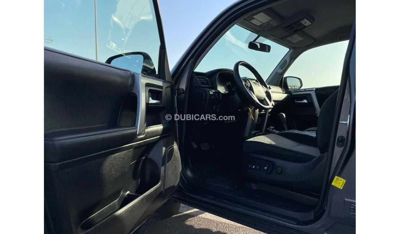 Toyota 4Runner *Offer*2019 TOYOTA 4RUNNER SR5 AWD 4.0L-V6 / EXPORT ONLY