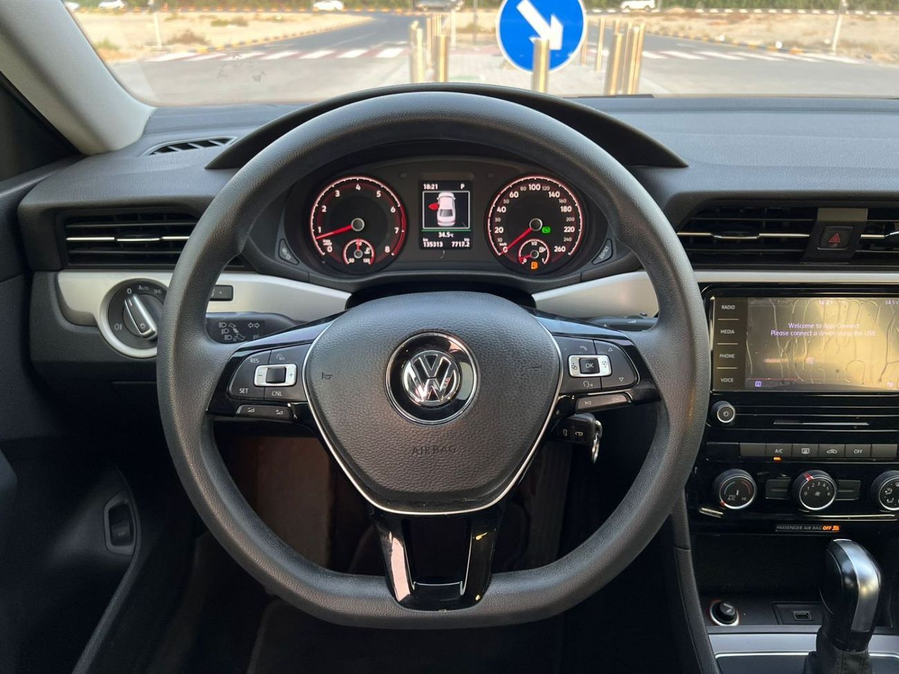 Volkswagen Passat SEL 2.5L