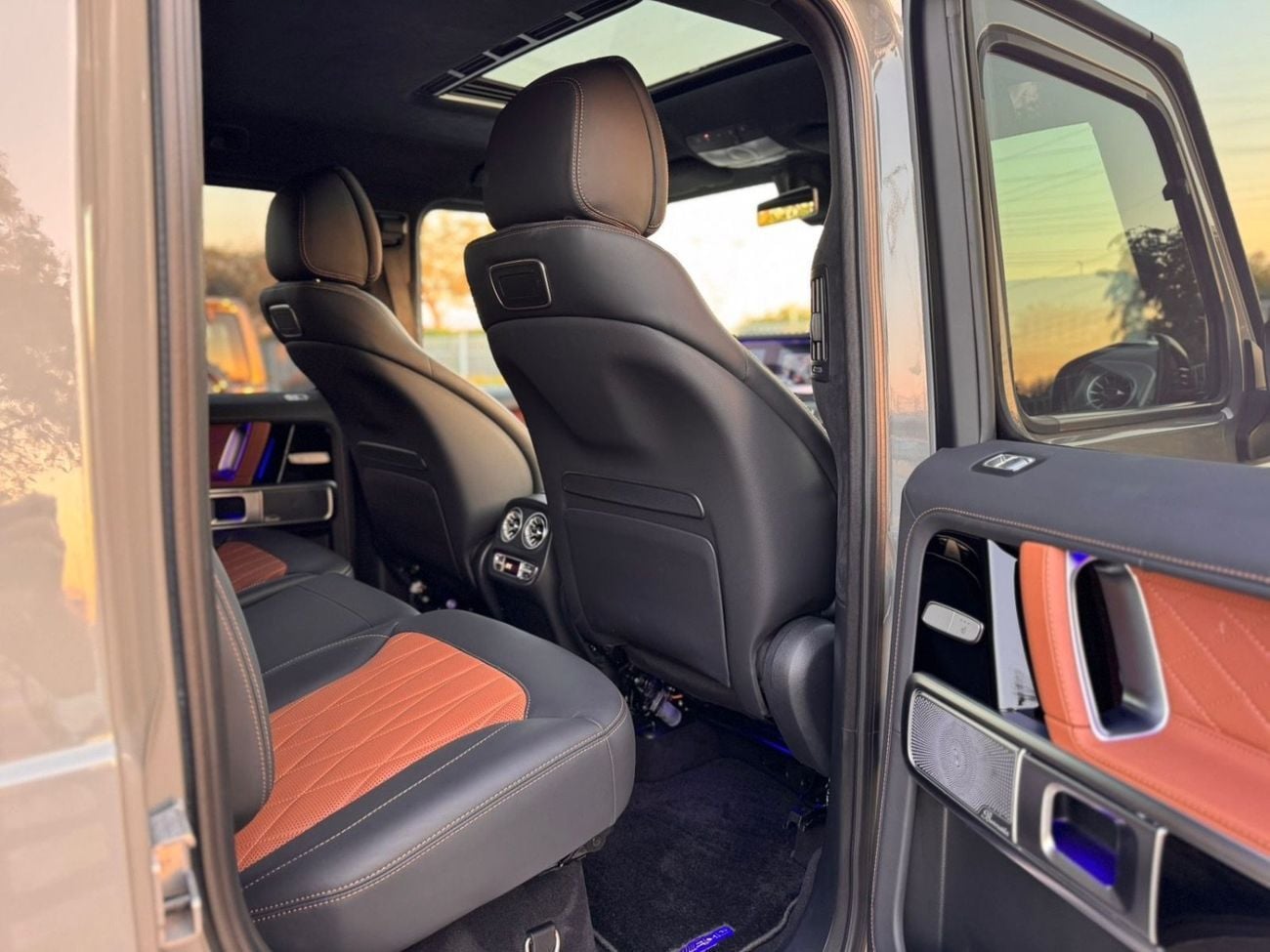مرسيدس بنز G 63 AMG  DOUBLE NIGHT PACKAGE 2024 / NARDO GREY