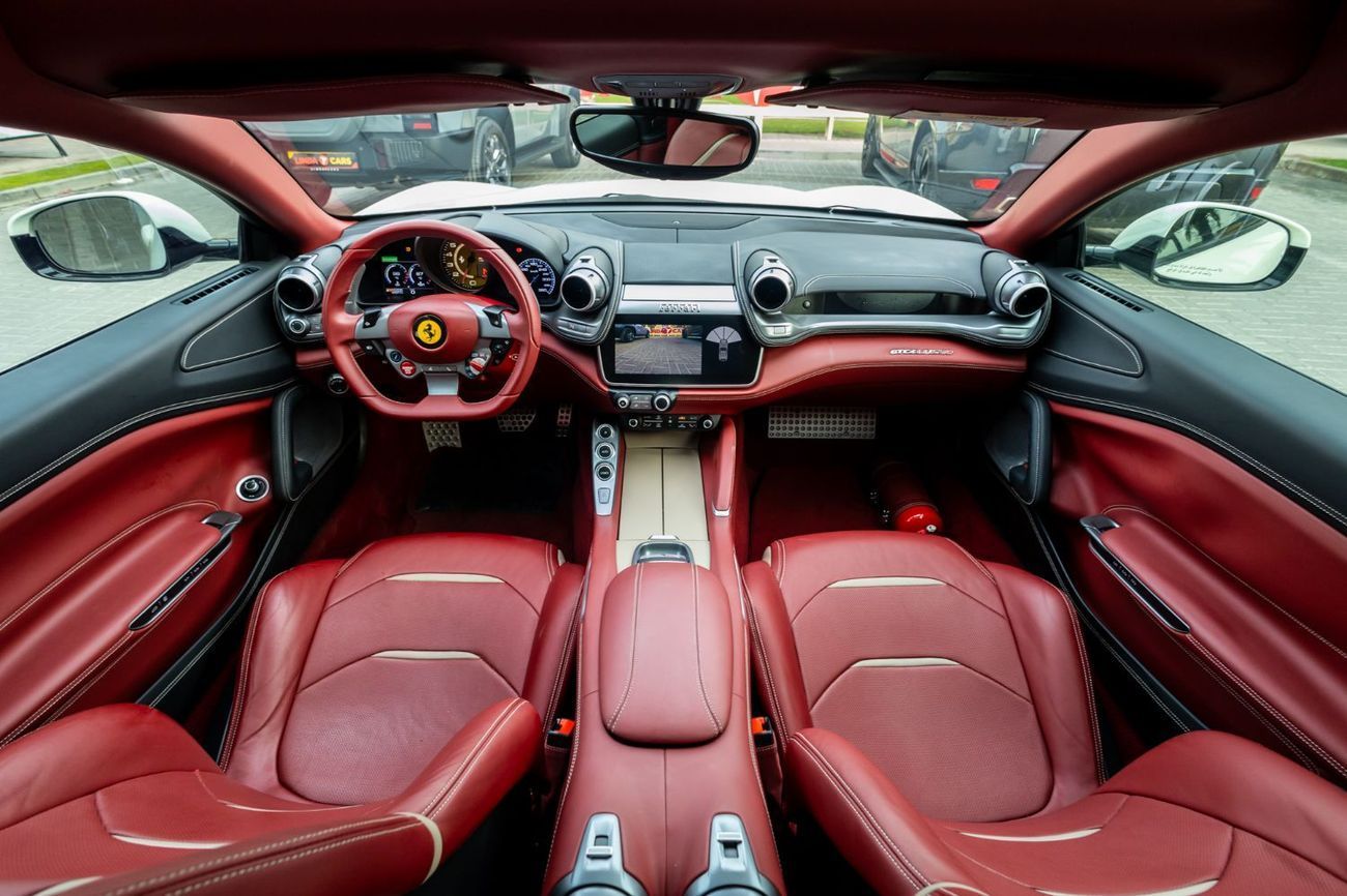 Ferrari GTC4 Lusso GTC4Lusso