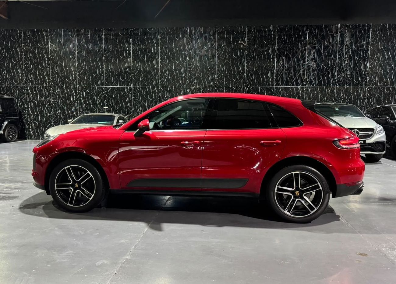 Porsche Macan STANDARD, миниатюра 8