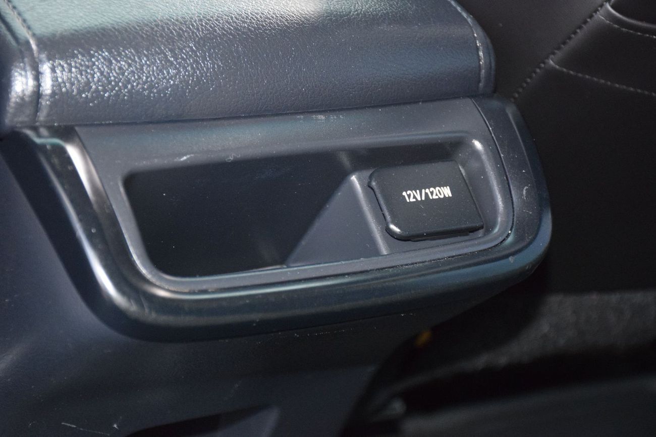 Toyota Fortuner 4X4 Diesel 2.8L (Right Hand)