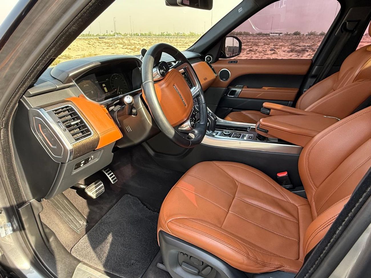 Land Rover Range Rover Sport Supercharged 5.0L V8