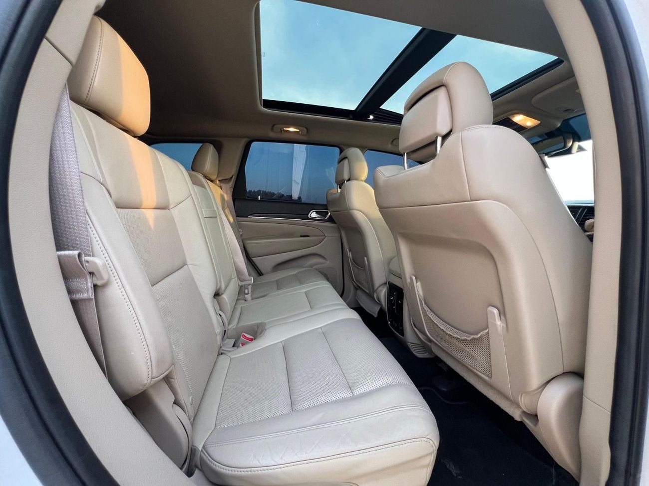 جيب جراند شيروكي Limited 3.6L