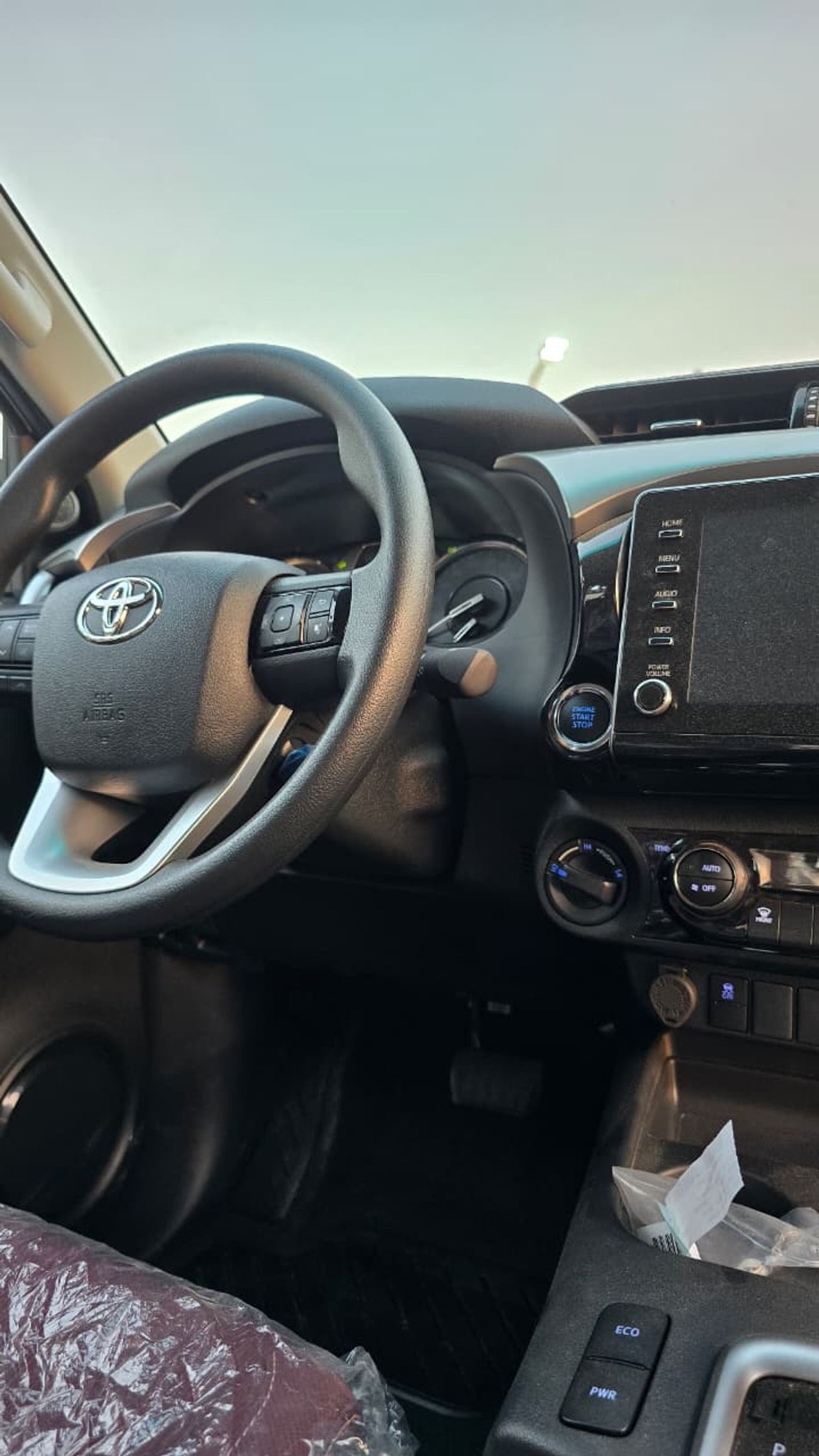 Toyota Hilux S GLX 2.7L AWD A/T