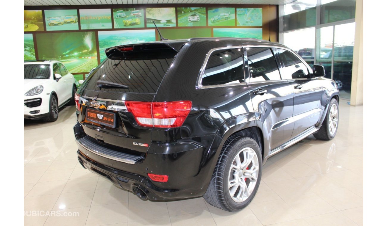 Jeep Cherokee SRT