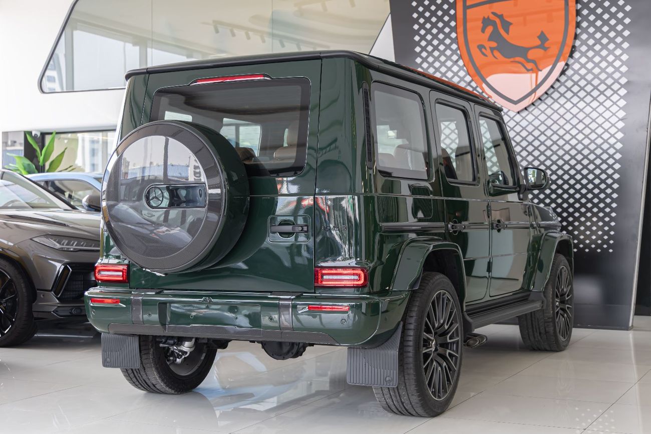 مرسيدس بنز G 63 AMG Double Night Pack|Fully Loaded|2026 Fully Cardbon Fiber |Gargash Auto Warranty PERFOMANCE PACKAGE