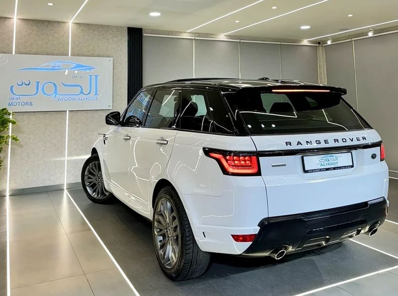 لاند روفر رينج روفر سبورت AUTOBIOGRAPHY SUPERCHARGED RR SPORT V8 // TOP RANGE // FREE ACCIDENTS // GCC