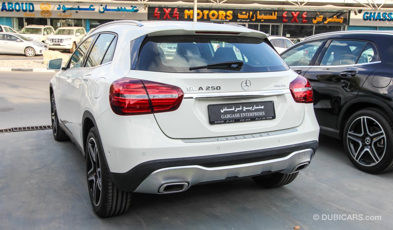 مرسيدس بنز GLA 250 4 Matic