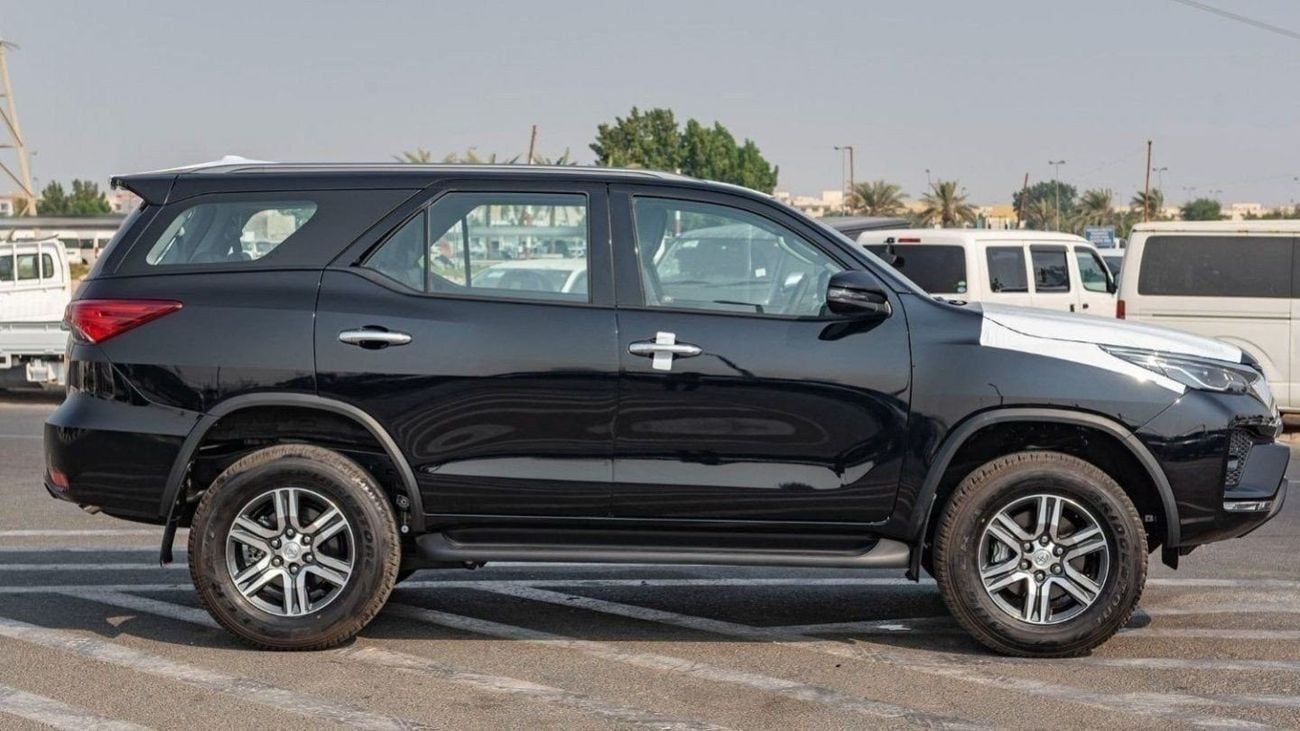 تويوتا فورتونر EXR Toyota Fortuner 2.4L Diesel V4 4x4 2024