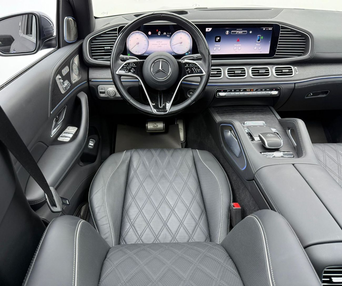 مرسيدس مايباخ gls600 مايباخ 2024 Mercedes Maybach GLS600, Warranty, Very Low Km, Executive Seats, Excellent Condition