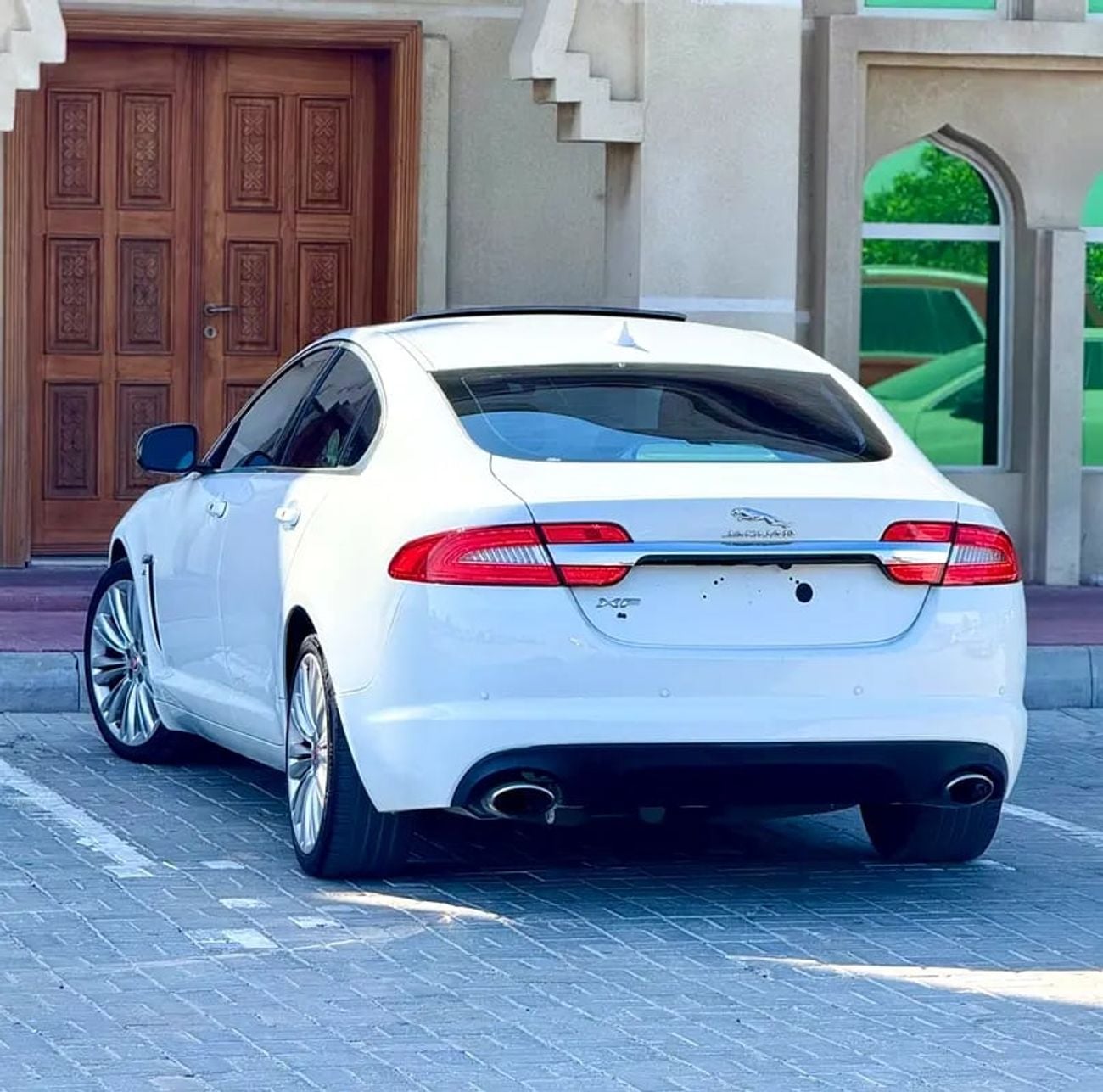 Jaguar F-TYPE جاكوار FX خليجي V6 سوبر تشارج موديل فل اوبشن