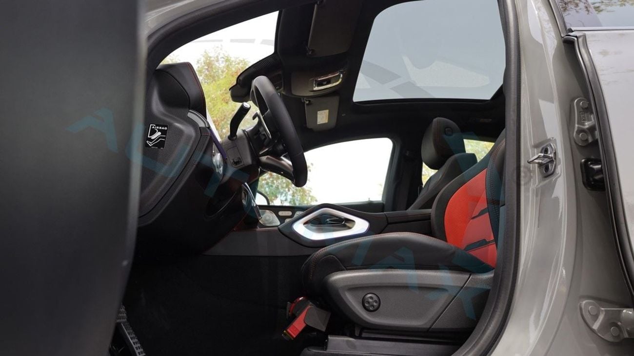 مرسيدس بنز GLE 53 AMG كوبيه 4MATIC+ EQ Boost 2026 GCC 0Km With 2 Years Unlimited Mileage Warranty @Official Dealer