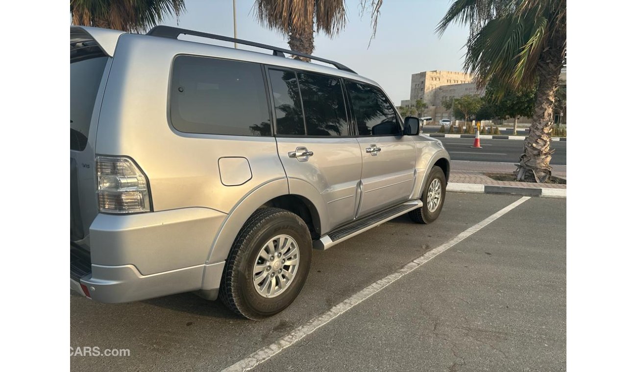 Mitsubishi Pajero Gls