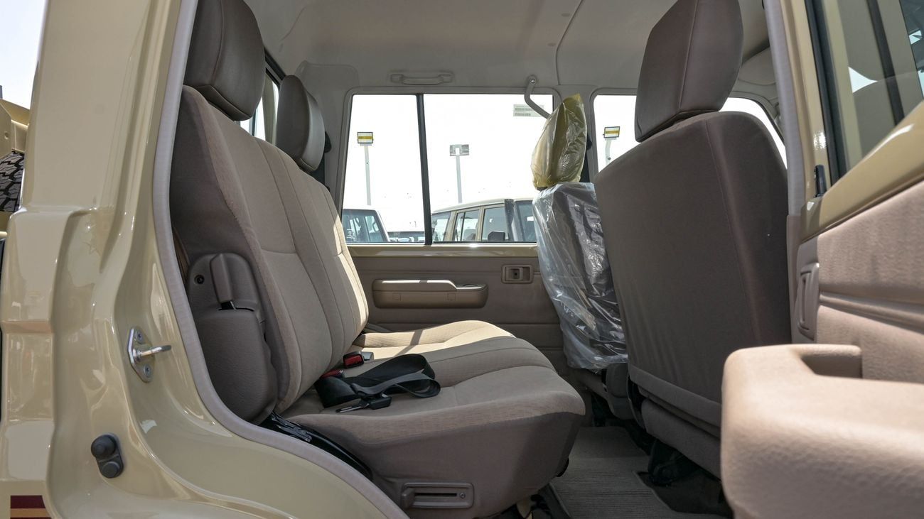 Toyota Land Cruiser Pick Up 79 4.5 DIESEL DC 2023 V8