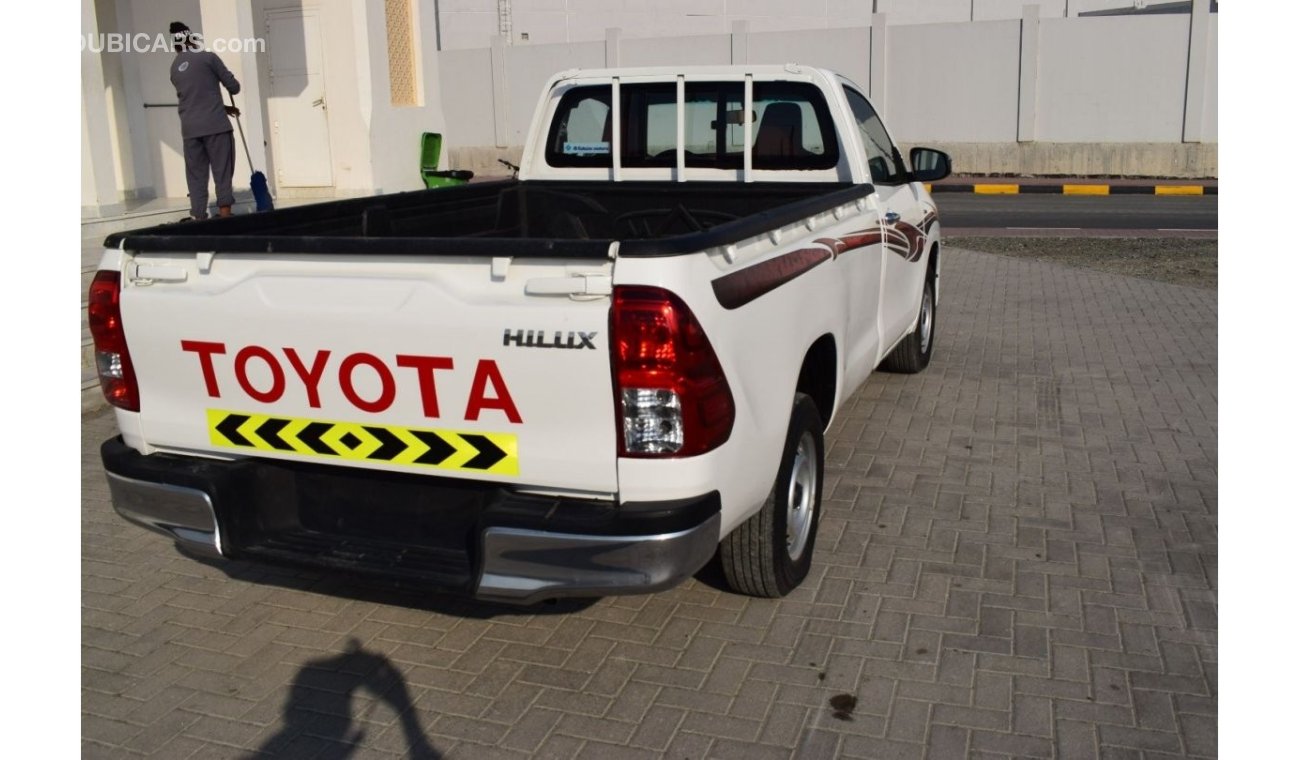 Toyota Hilux GLX GLX Toyota Hilux 2.0ltr S/C pick up 4x2,model:2016.Only done 24000 km