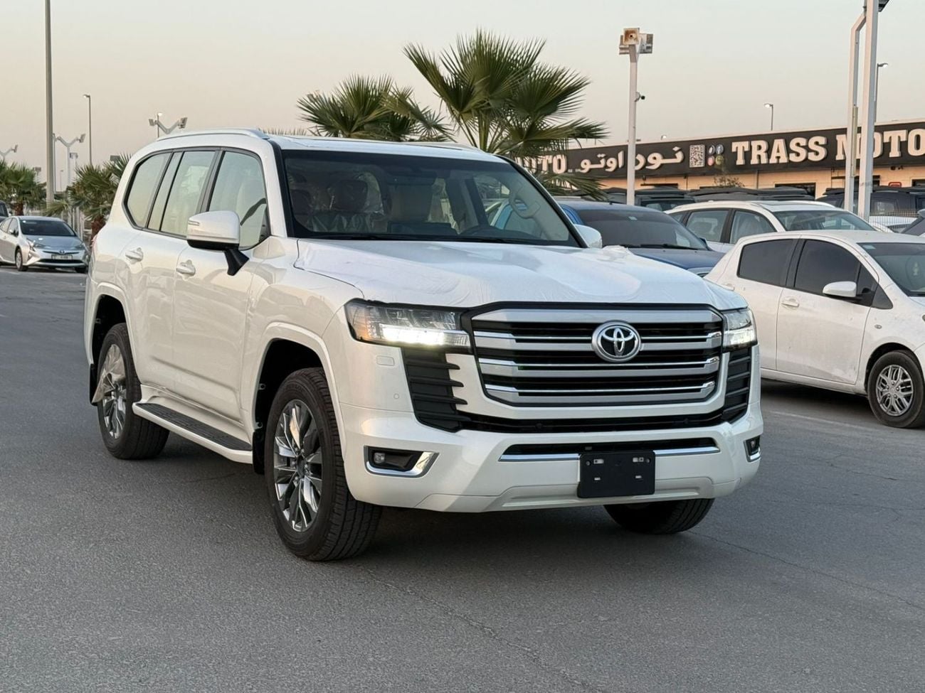 تويوتا لاند كروزر LAND CRUISER GXR 4.0L FULL OPTION 2025 MODEL
