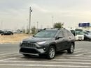 Toyota RAV4 XLE 2020 Toyota Rav4 2.5L V4 - Rear Camera & Sensor - Leather Seats
