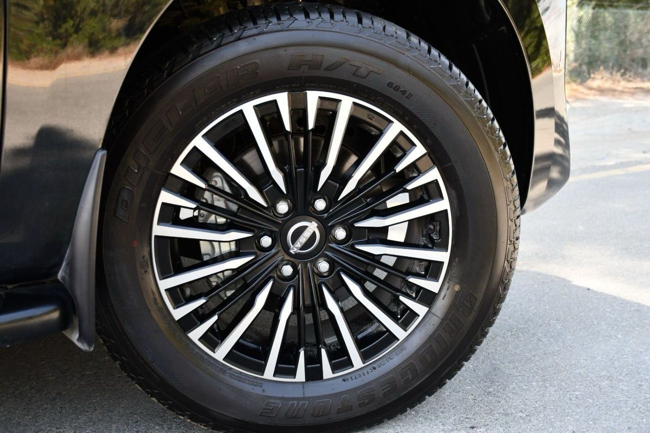 Nissan Patrol Nissan Patrol Platinum 2024 0km  Black / red