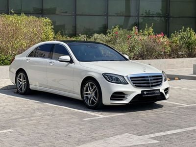 Mercedes-Benz S 560 Std 4.0L (463 HP)