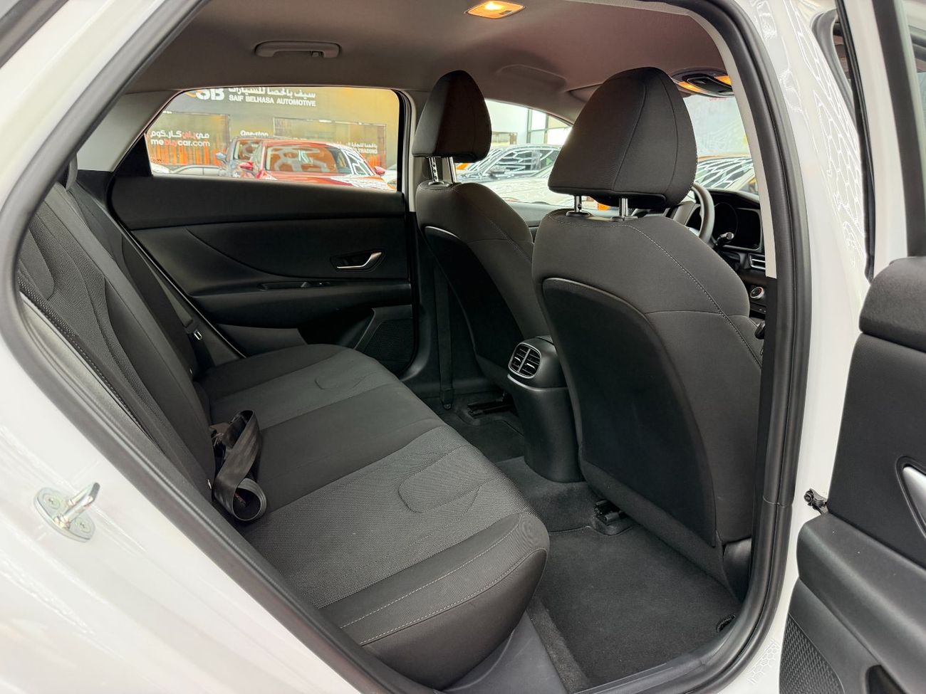 هيونداي إلانترا Comfort 1.6L