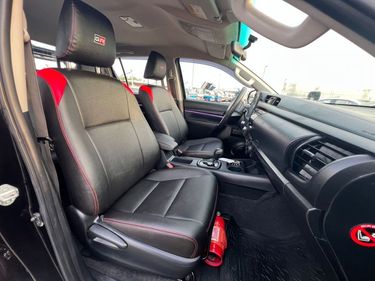 Toyota Hilux 2021 Toyota Hilux Revolution Edition - 4x4 | GCC Specs | Full Off-Road Build