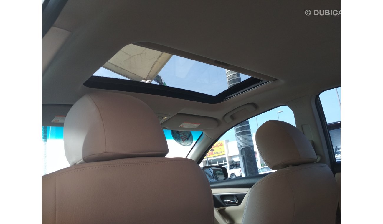 نيسان ألتيما 2016 بنى فتحة سقف جلد خليجى حالة وكالة بدون صبغ بدون حوادث ممتاذة ماشية قليل