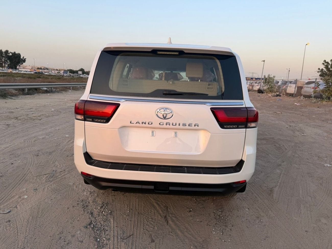 تويوتا لاند كروزر Toyota LC 4.0 basic 2026 GCC