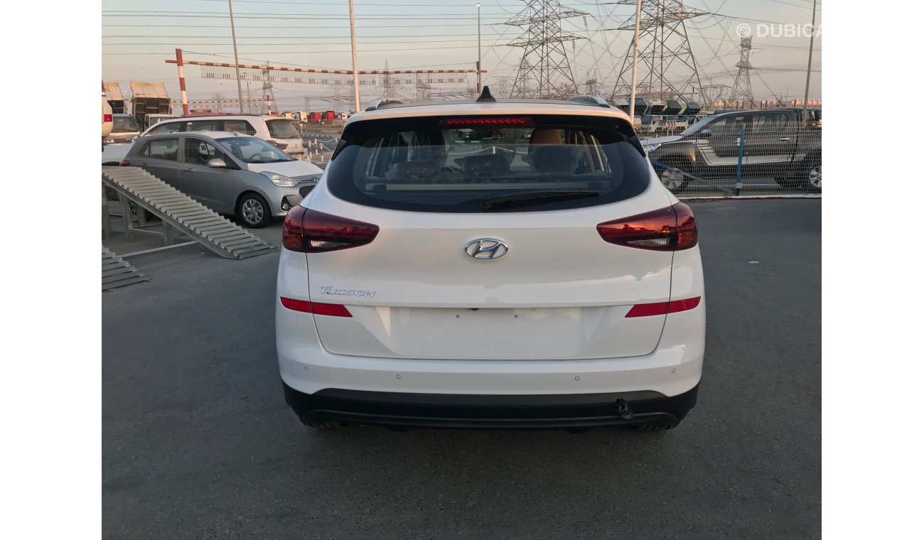 Hyundai Tucson 2.0L with Panorama, Wireless Charger & Push Start