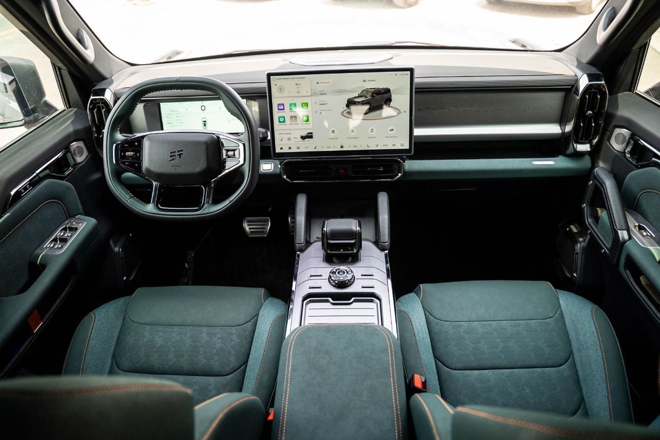 جيتور T2 Luxury Plus 2025 GCC Specs Full Service History Low Mileage 2.0L Turbo 4 Cylinders