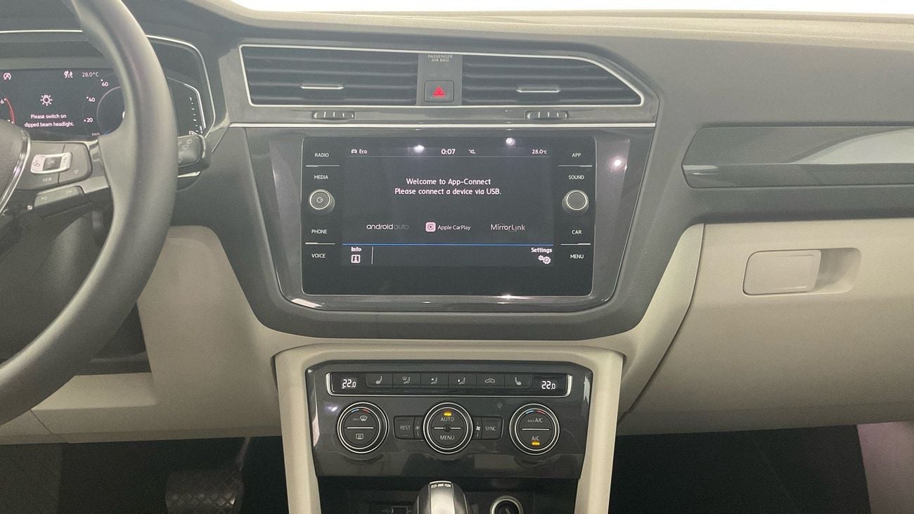 Volkswagen Tiguan 2.0 TSI 4WD DSG SEL | Guaranteed Warranty | 0 Down Payment