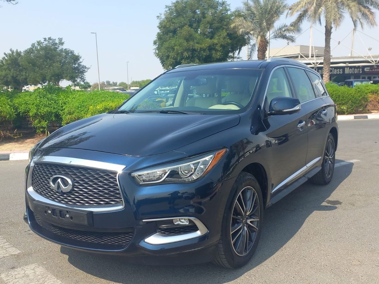 إنفينيتي QX60 Luxury 3.5L