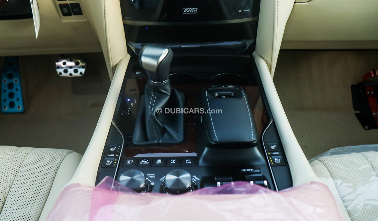 Lexus LX 570 Black edition S