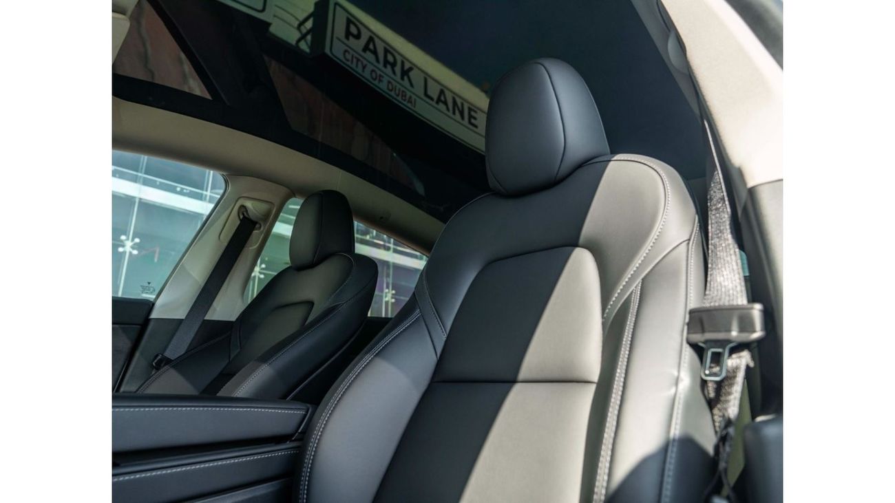 تسلا موديل Y AED 2,831 PM • MODEL Y LONG RANGE • ONLY 4,500 KMS • OFFICIAL TESLA WARRANTY UNTIL 2030•